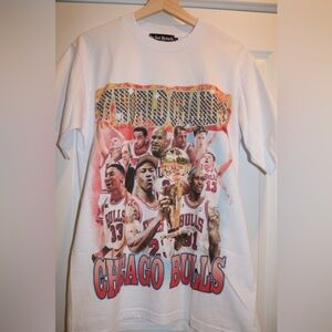 Do Not Disturb NBA Chicago Bulls World Champions Michael Jordan Graphic Tee